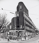 Het complex tijdens de sloop.
<br/>
Stadsarchief Amsterdam, 1991